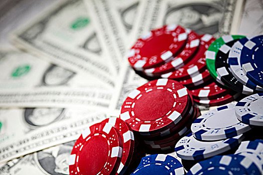 Người chơi Việt Nam trải nghiệm sportsbook và casino trên nền tảng 990k